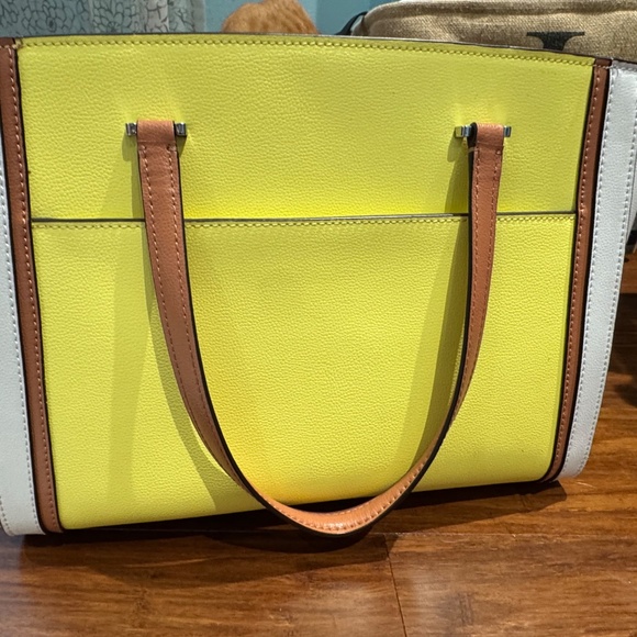 Kate Spade Large Hand bag - Picture 2 of 5